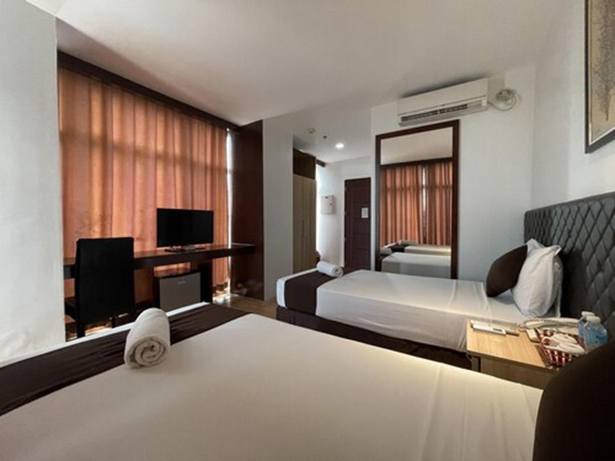 Cebu Capitol Central Hotel & Suites Powered By Cocotel Номер фото